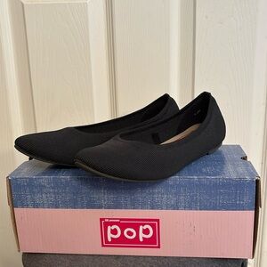 Pop brand black flats